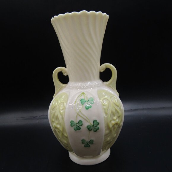 Belleek 6" Yellow Panel Shamrock Vase - Picture 3 of 9
